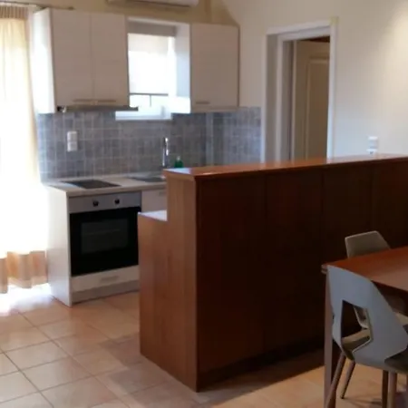 Kallicrates Village 3*
